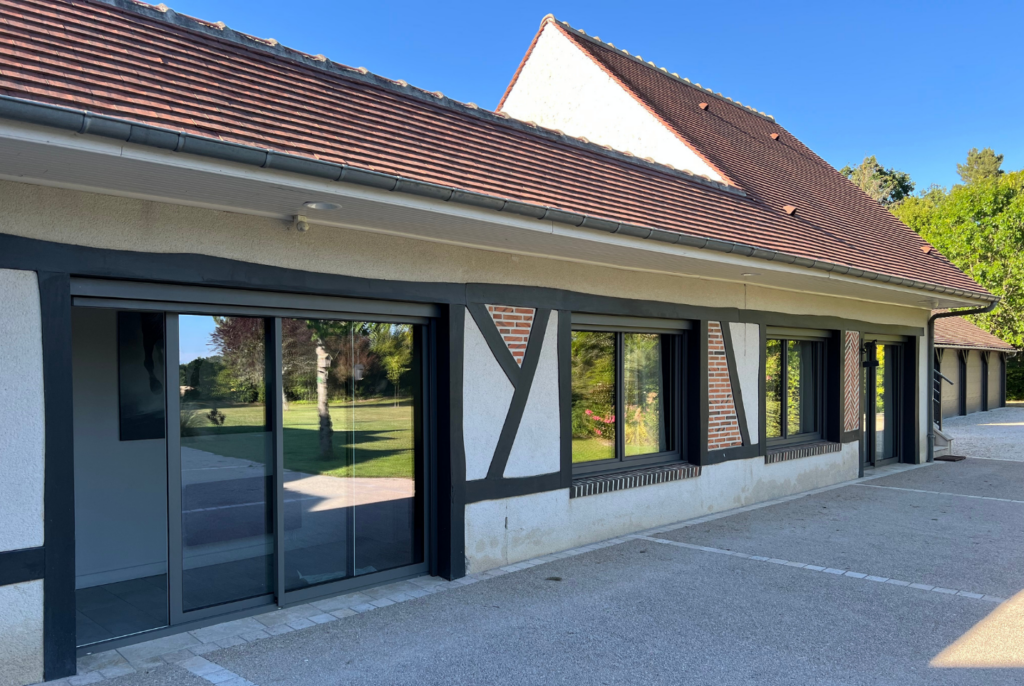 facade de maison inspiration fenêtres pvc